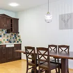 International House Deluxe Zw 13 * سولدن