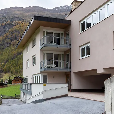 International House Deluxe Zw 13 * سولدن
